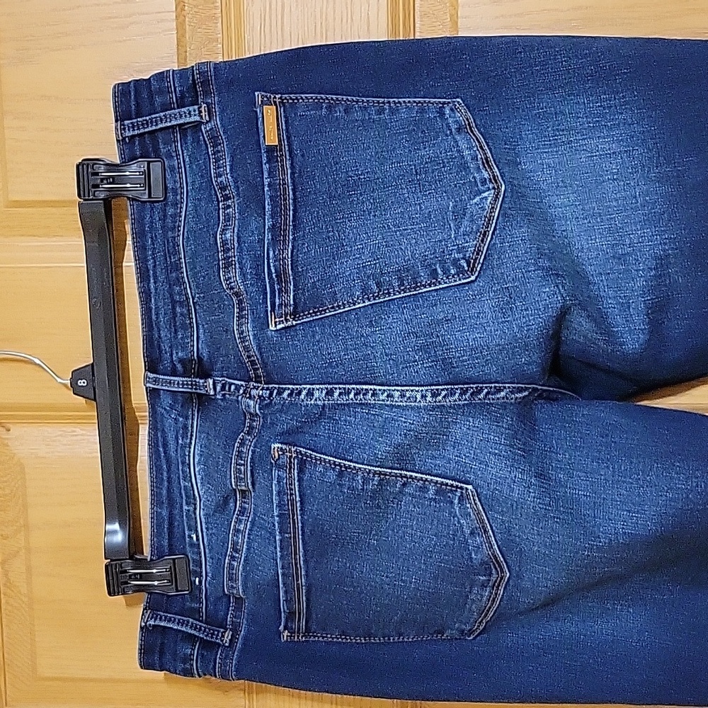 White House Black Market Dark Blue Straight Leg Jeans with Floral Embroidery - Picture 4 of 5